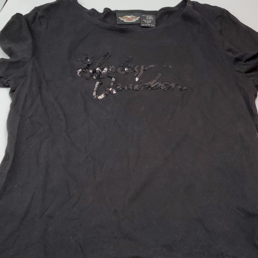 2 Harley Davidson T-shirts.